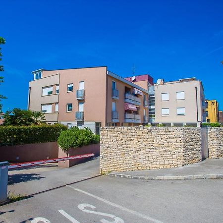 Apartment Dora Near Sea And Center With Private Garage Porec Luaran gambar