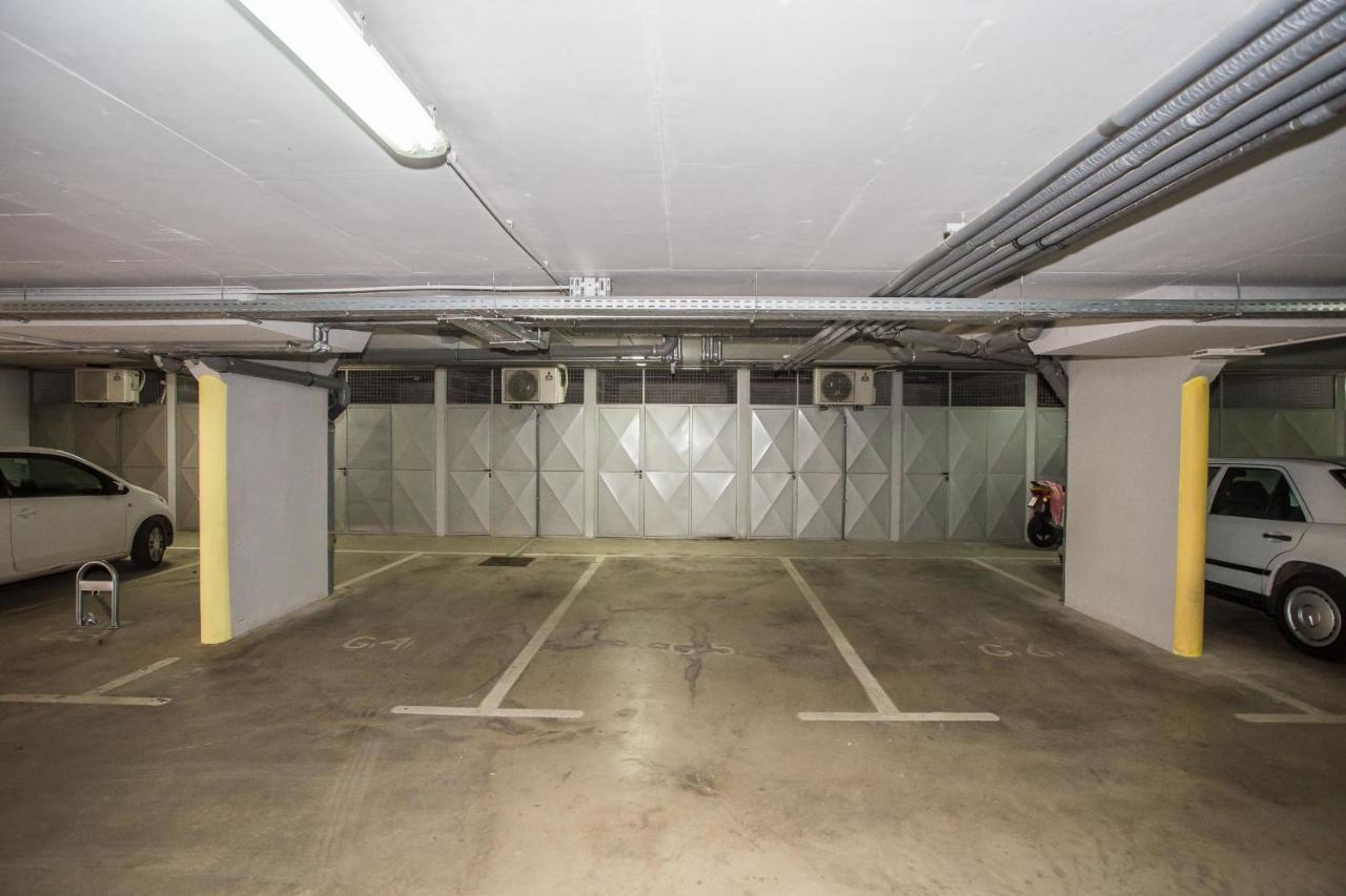 Apartment Dora Near Sea And Center With Private Garage Porec Luaran gambar
